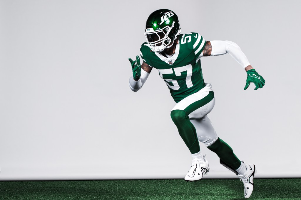 [NewYorkPost] First look at Jets’ new 2024 uniforms with modern twist ...