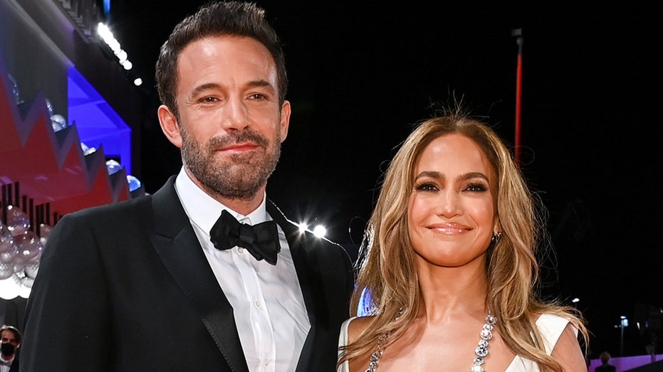 [Fox News] Jennifer Lopez, Ben Affleck Living Separately As ‘whirlwind ...