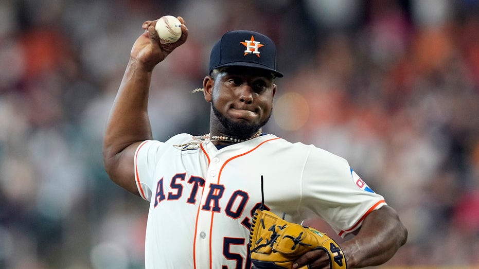 [Fox News] Astros’ Ronel Blanco had ‘the stickiest stuff’ felt on glove ...