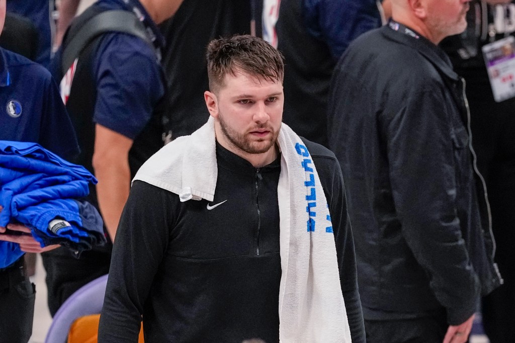 [NewYorkPost] Luka Doncic Apologizes To Mavericks Teammates After ...