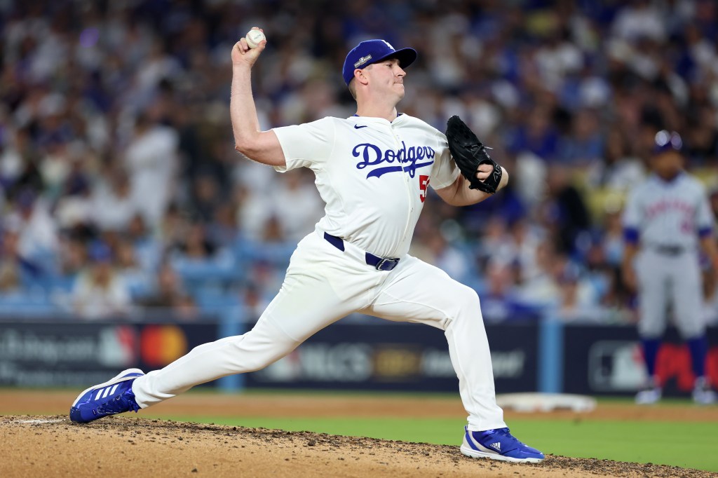 [NewYorkPost] Dodgers lose standout reliever Evan Phillips, return two