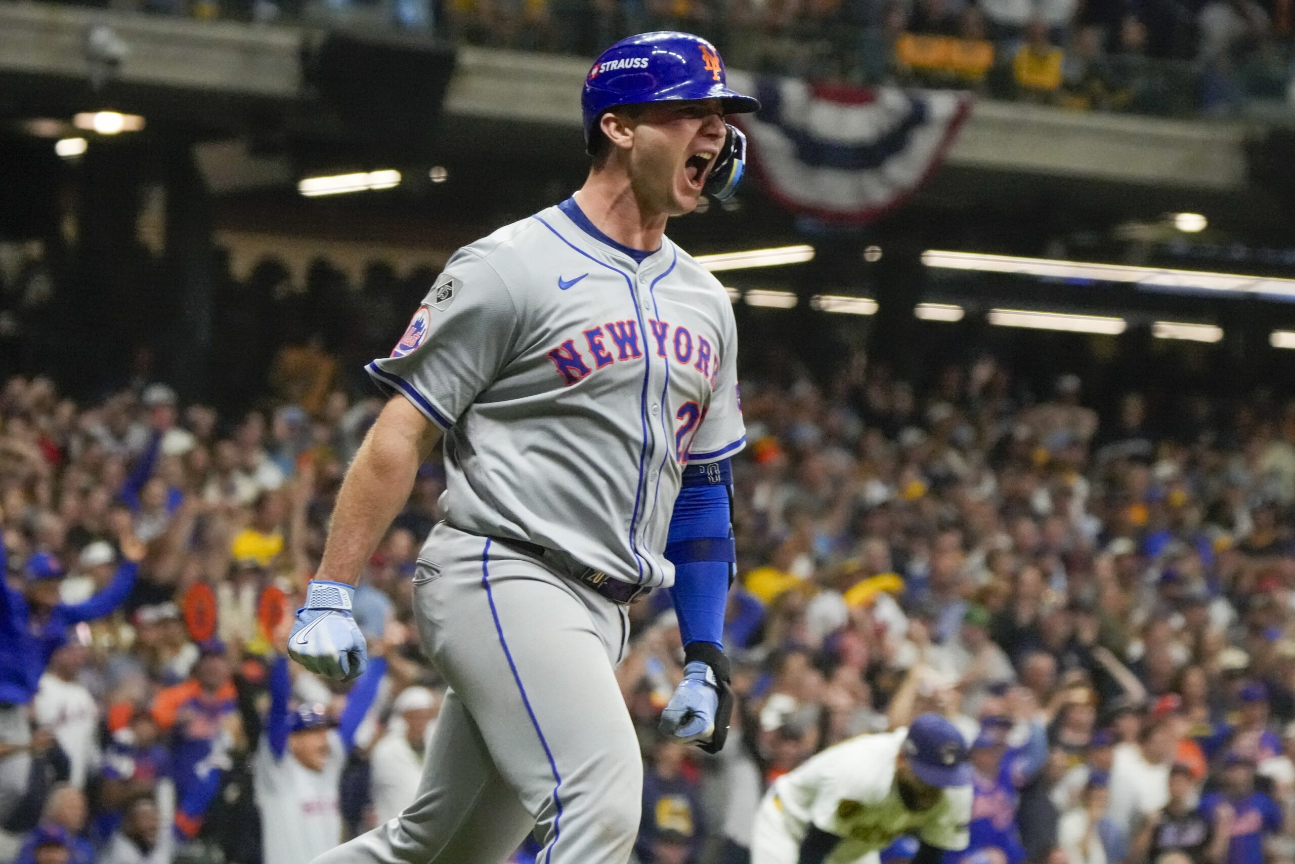 [NewYorkPost] MLB Division Series predictions. MLB Playoffs odds, picks